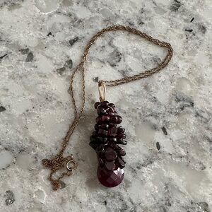 Elegant Garnet colored Pendant Necklace